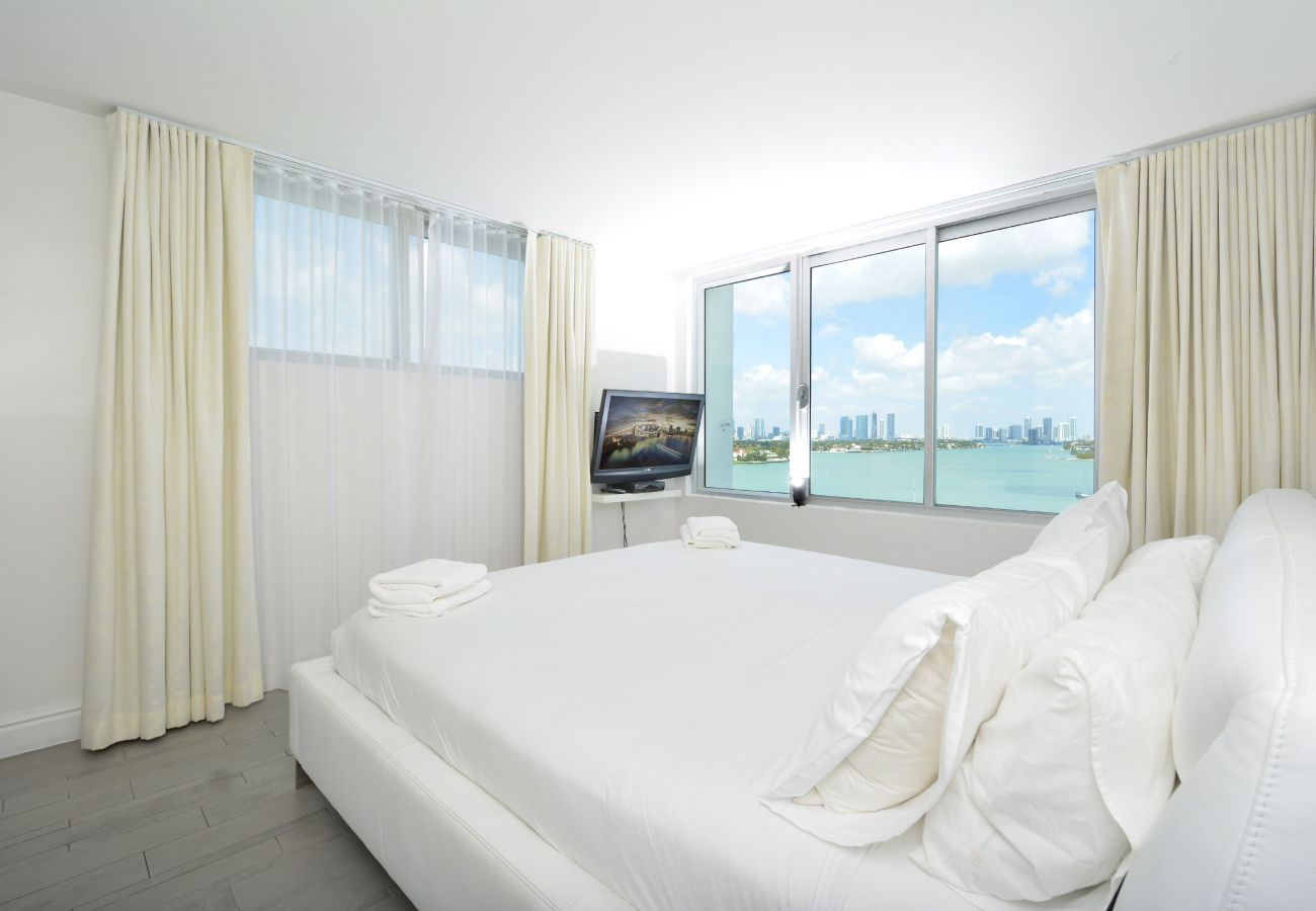 Departamento en Miami Beach - Grand 3-Room Suite Sunset Bay View