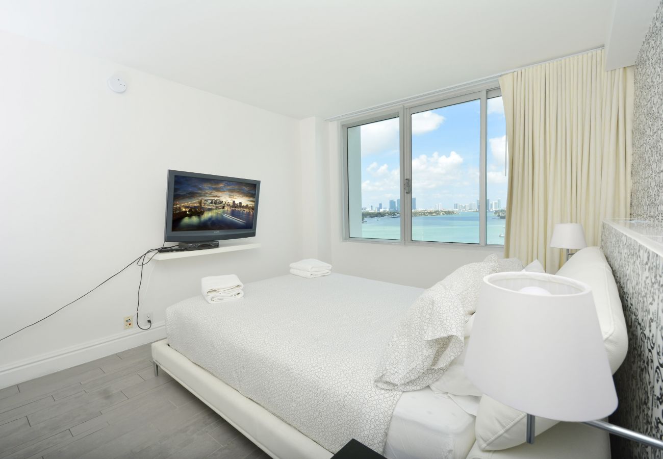 Departamento en Miami Beach - Grand 3-Room Suite Sunset Bay View