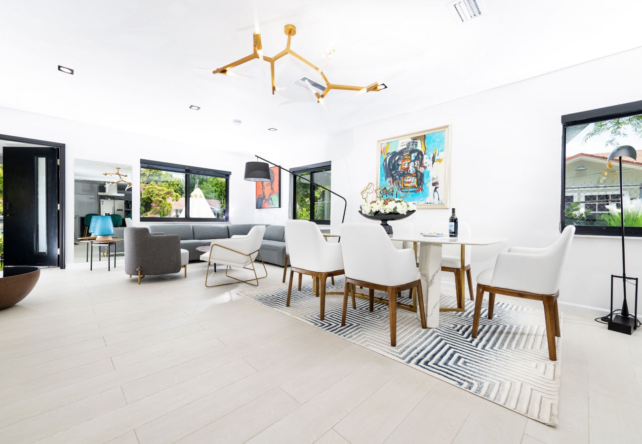 House in Miami - Wonderful Home with Jacuzzi in Wynwood