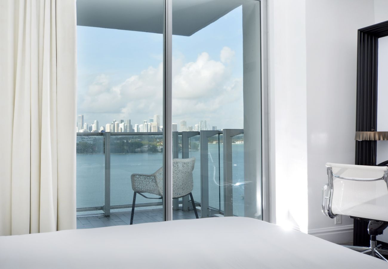 Apartment in Miami Beach - Phenomenal Suite Bay View 4 Guests