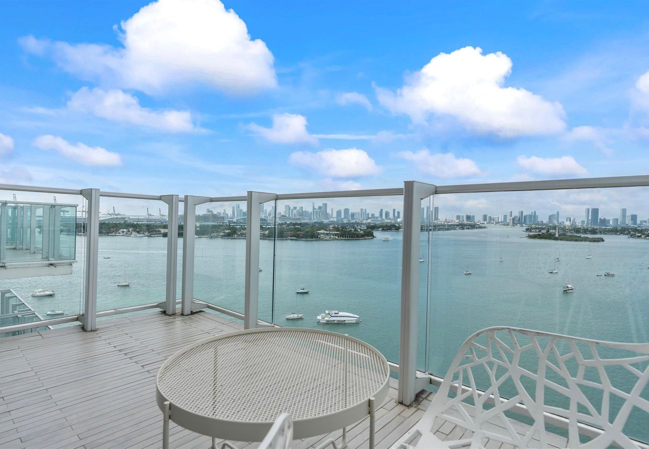 Studio in Miami Beach - AMAZING STUDIO W BAY VIEW