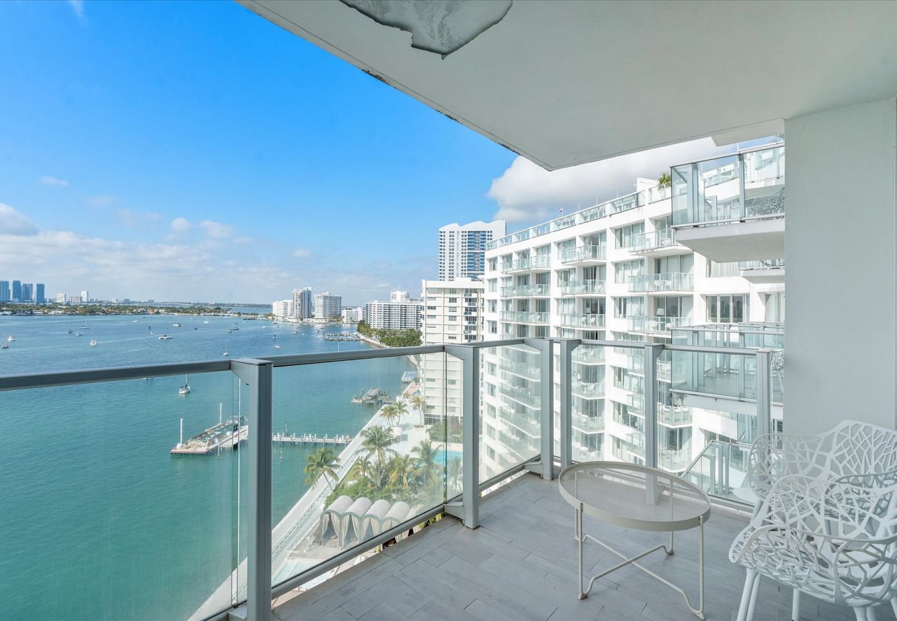 Apartment in Miami Beach - SOUTH BEACH EXTRAORDINARY APT W BAY VIEW